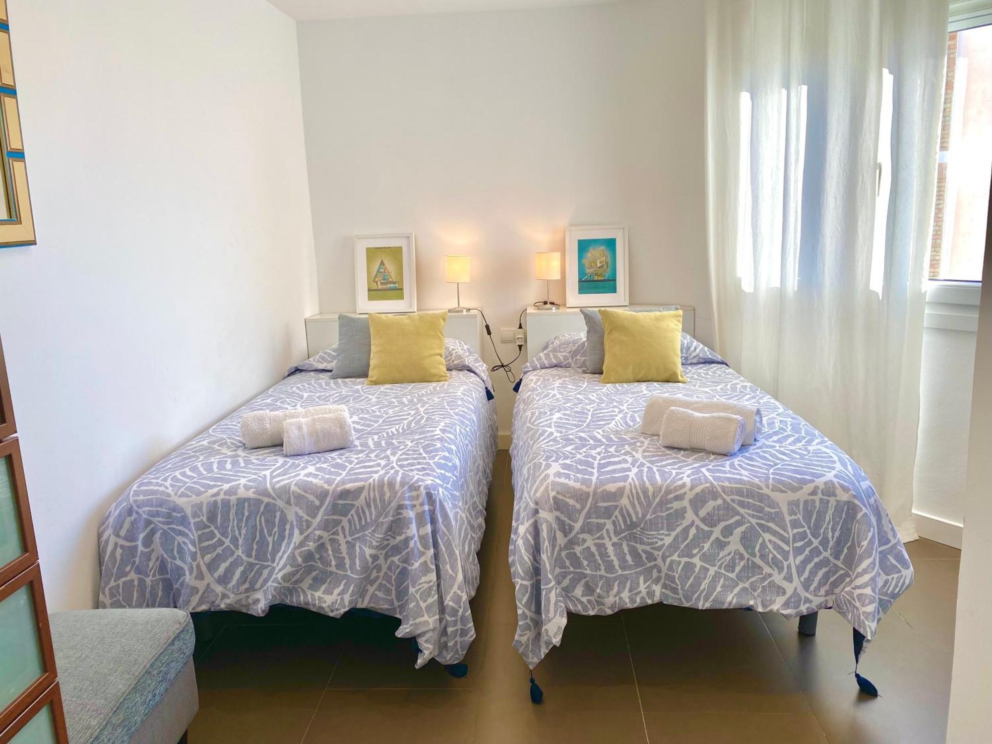 Modern Apartment Stunning Sea Views And Pool Nerja Extérieur photo